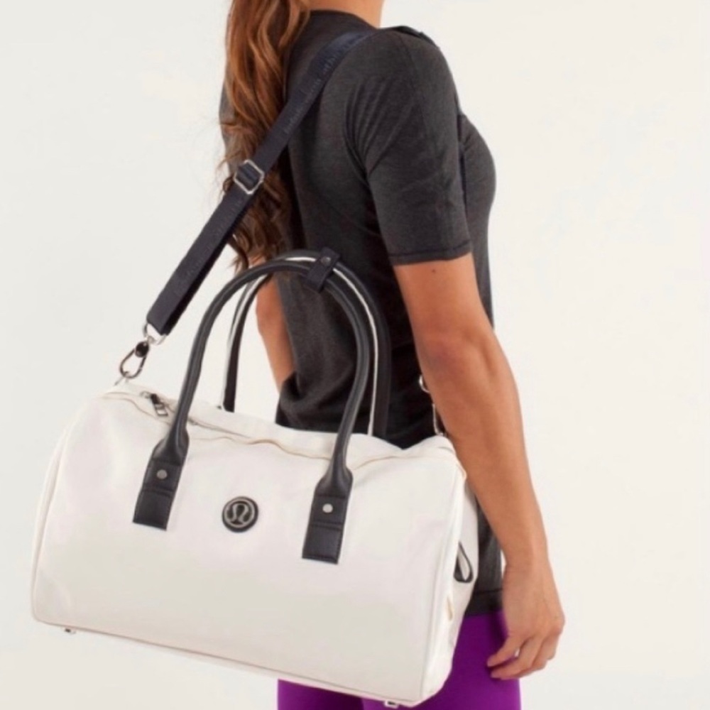 Lululemon Daily Om Duffel Bag in Polar White
